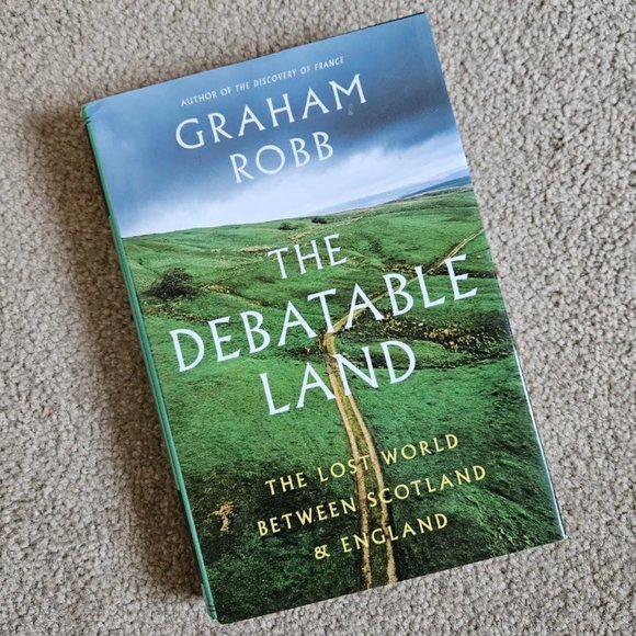 4/$25 The Debatable Land‎ by Graham Robb - Hardcover - Picture 1 of 5